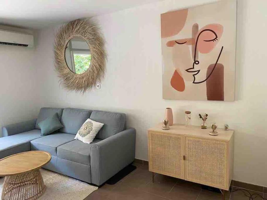 Tres Bel Appartement Contemporain Et Calme Fréjus المظهر الخارجي الصورة