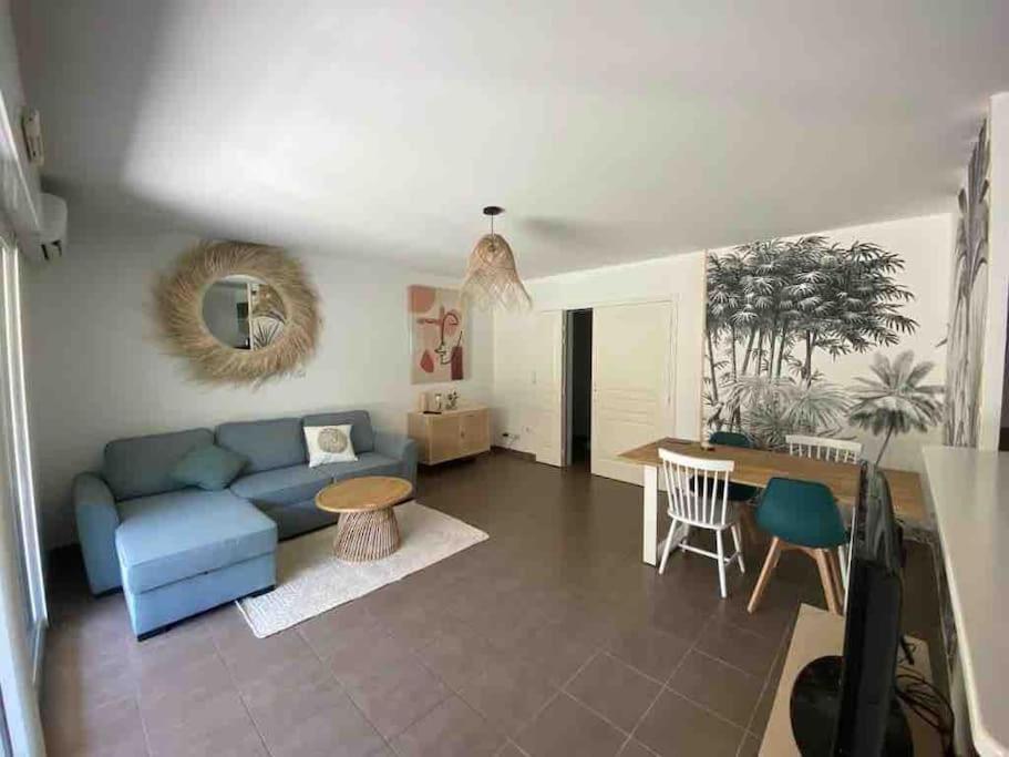 Tres Bel Appartement Contemporain Et Calme Fréjus المظهر الخارجي الصورة