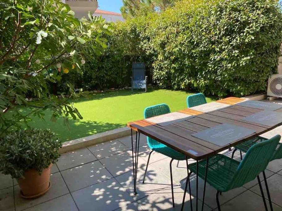 Tres Bel Appartement Contemporain Et Calme Fréjus المظهر الخارجي الصورة